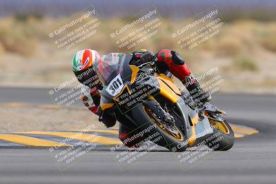 media/Dec-17-2022-SoCal Trackdays (Sat) [[224abd9271]]/Turn 16 (210pm)/